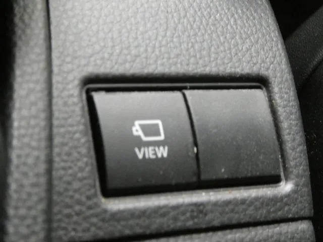 プリウス（トヨタ）の車両写真