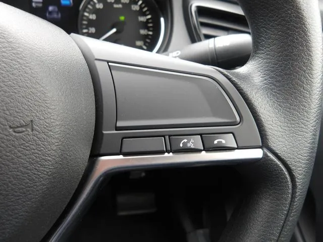 エクストレイル　ハイブリッド　４ＷＤ（ニッサン）の車両写真