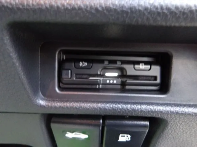 エクストレイル　ハイブリッド　４ＷＤ（ニッサン）の車両写真