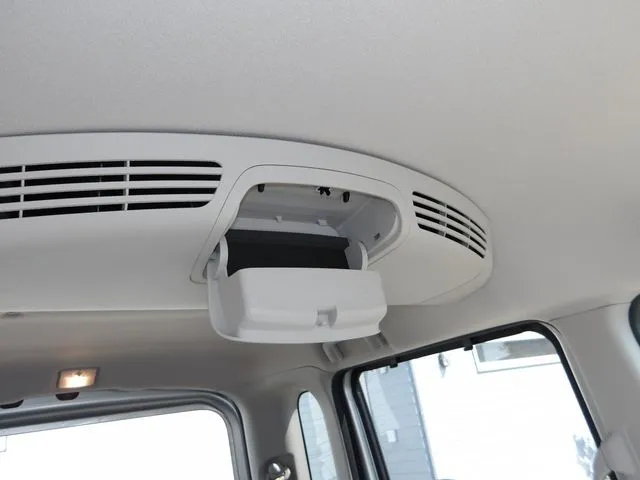 デイズ　ルークス（ニッサン）の車両写真