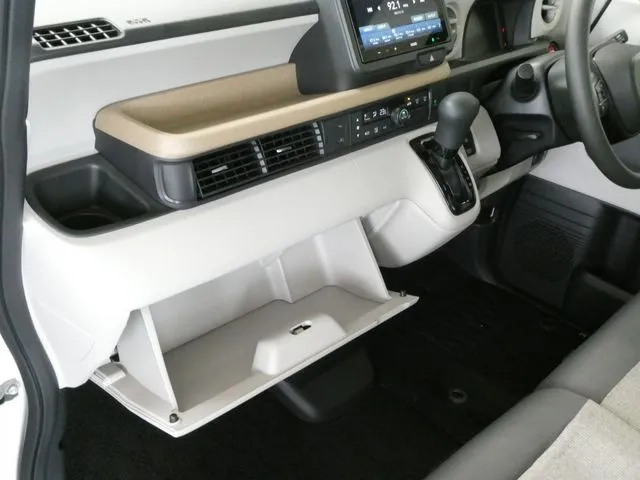 Ｎ　ＢＯＸ（ホンダ）の車両写真