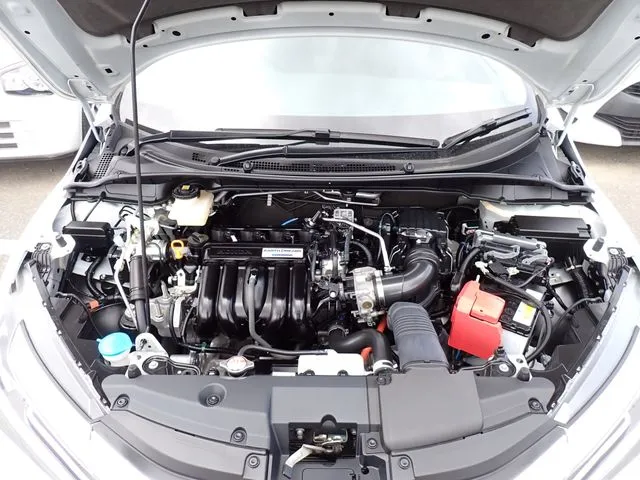 グレイス　ハイブリッド（ホンダ）の車両写真