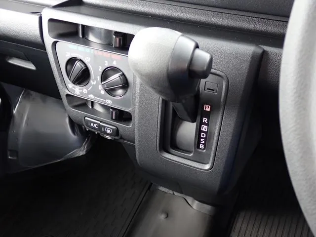 ハイゼットカーゴ(ダイハツ)の車両写真