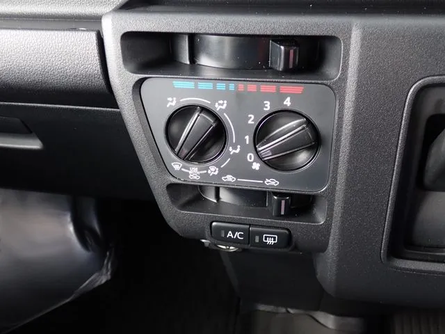 ハイゼットカーゴ(ダイハツ)の車両写真