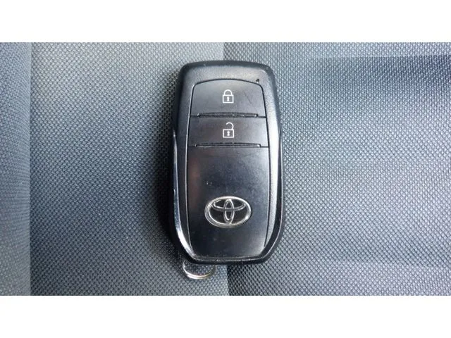 アクア（トヨタ）の車両写真