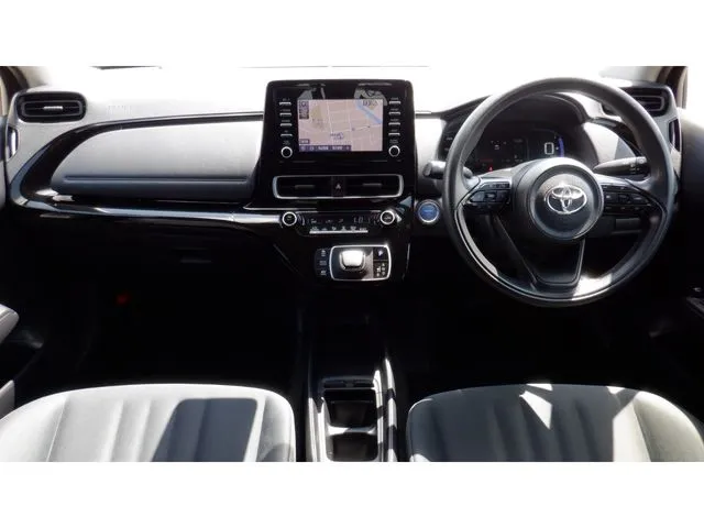 アクア（トヨタ）の車両写真