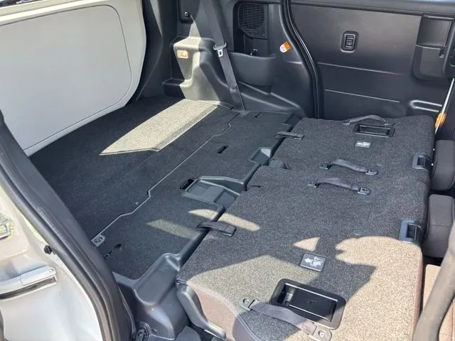 ルーミー(トヨタ)の車両写真