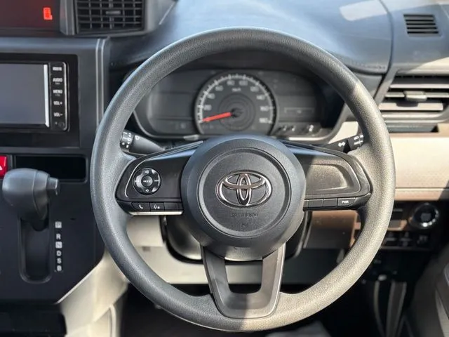 ルーミー(トヨタ)の車両写真