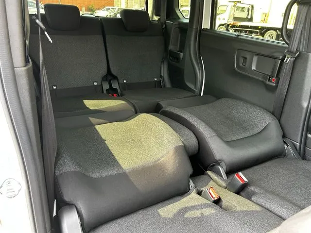 ホンダ　Ｎ　ＢＯＸ　カスタム