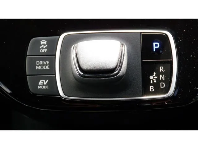 アクア（トヨタ）の車両写真