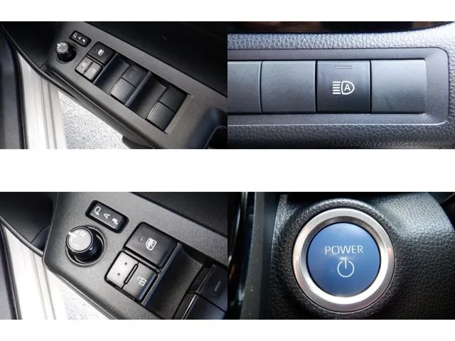 アクア（トヨタ）の車両写真