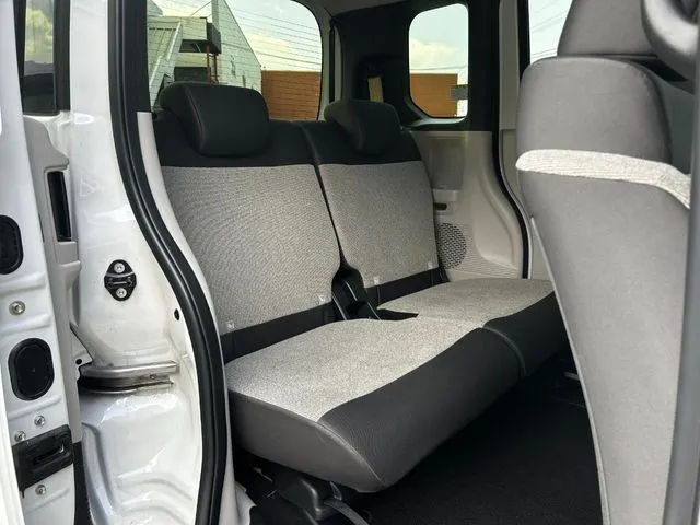 Ｎ　ＢＯＸ（ホンダ）の車両写真