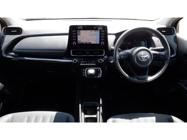 アクア（トヨタ）の車両写真