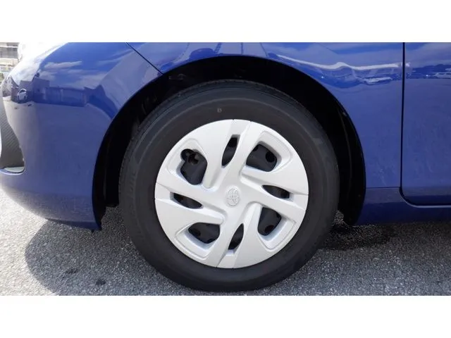 アクア（トヨタ）の車両写真