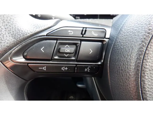 アクア（トヨタ）の車両写真