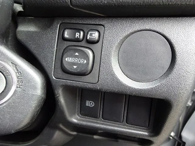 ハイエースバン　２ＷＤ（トヨタ）の車両写真