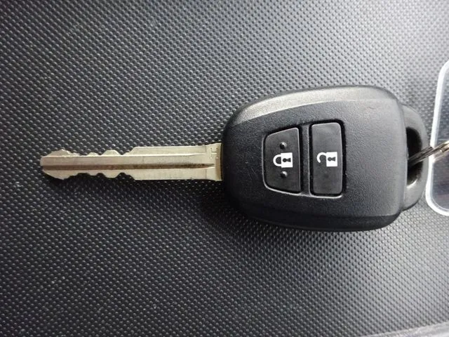 ハイエースバン　２ＷＤ（トヨタ）の車両写真