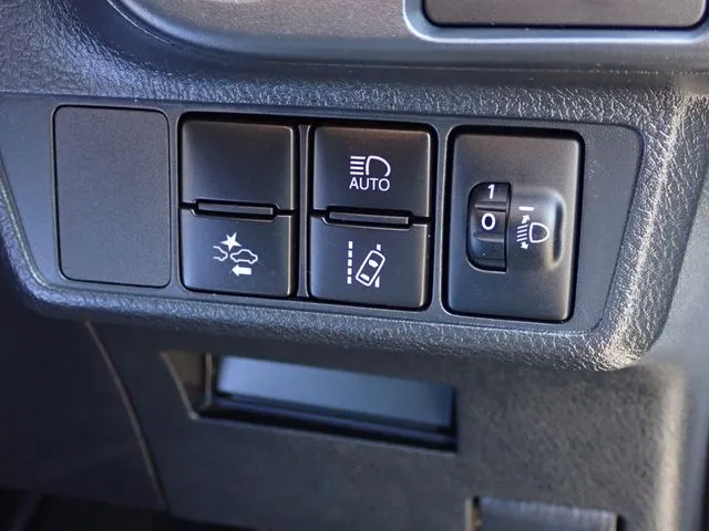 カローラフィールダー　ハイブリッド（トヨタ）の車両写真