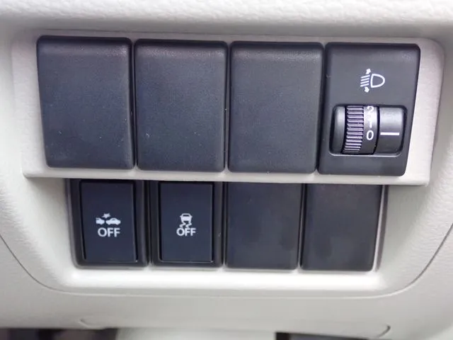 エブリイワゴン（スズキ）の車両写真