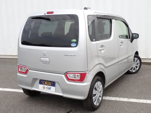 ワゴンＲ（スズキ）の車両写真
