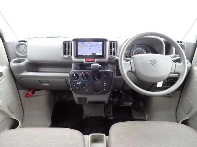 エブリイバン（スズキ）の車両写真