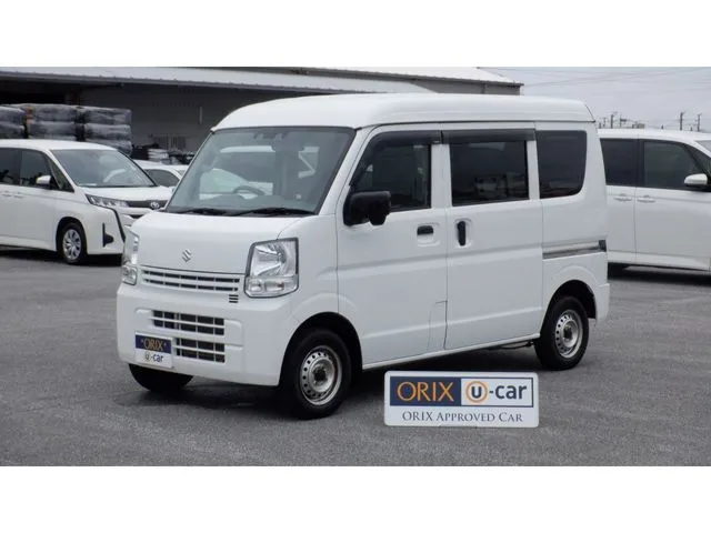 エブリイバン（スズキ）の車両写真