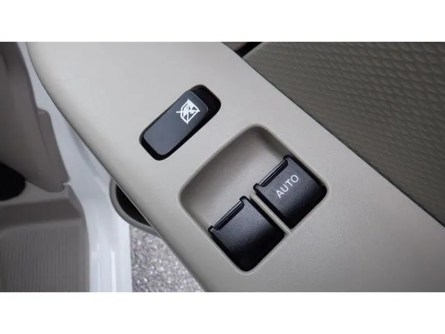 エブリイバン（スズキ）の車両写真