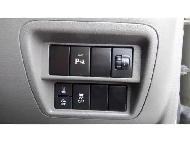 エブリイバン（スズキ）の車両写真