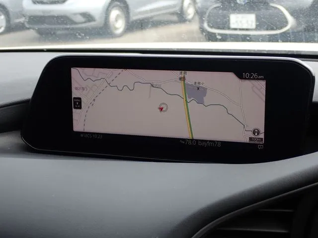 ＭＡＺＤＡ３　セダン（マツダ）の車両写真