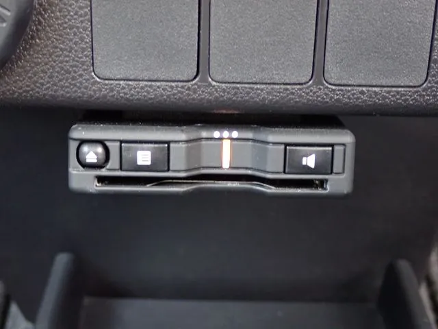 ミラ　イース　４ＷＤ（ダイハツ）の車両写真