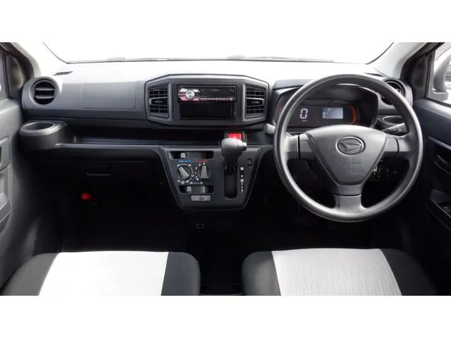 ミラ　イース（ダイハツ）の車両写真