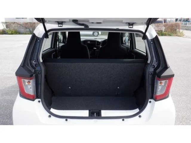 ミラ　イース（ダイハツ）の車両写真