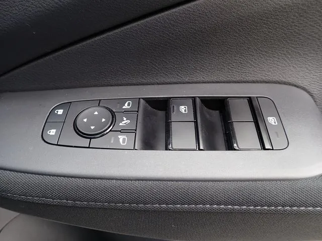 ノート（ニッサン）の車両写真