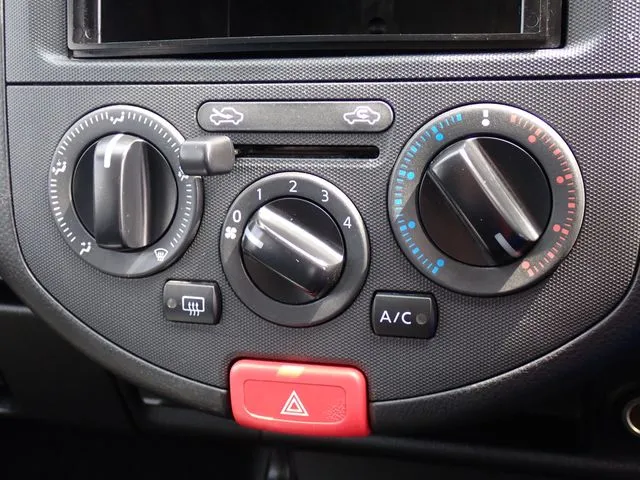 ＮＶ１５０　ＡＤ　２ＷＤ（ニッサン）の車両写真