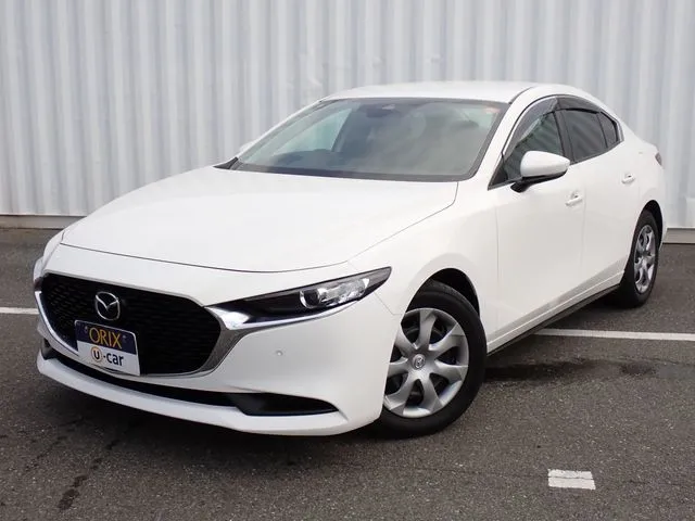 ＭＡＺＤＡ３　セダン（マツダ）｜オリックスU-carの中古車