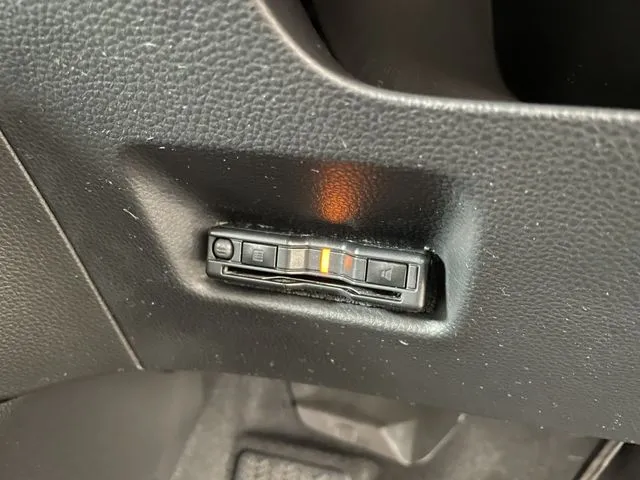 ホンダ　フィット　ｅ：ＨＥＶ