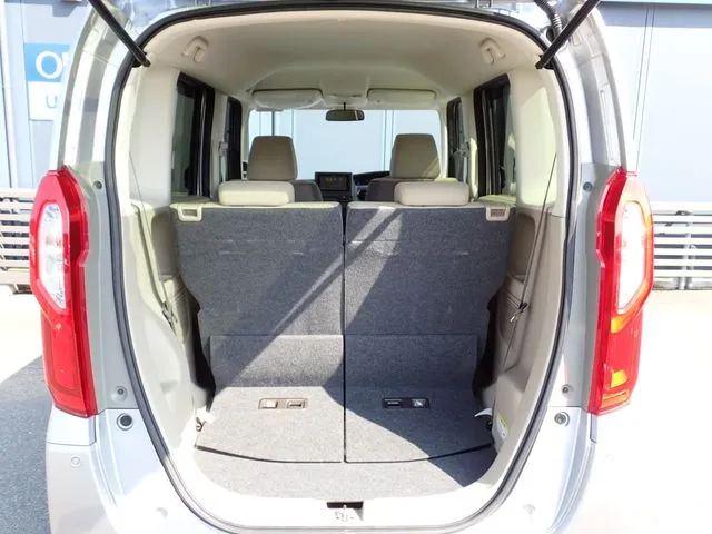 ホンダ　Ｎ　ＢＯＸ