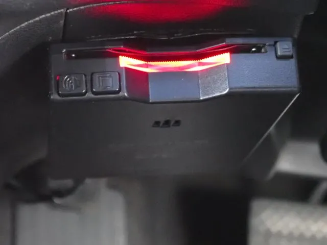 ホンダ　シャトル　ハイブリッド