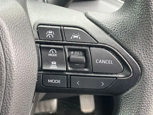 トヨタ　ノア　４ＷＤ