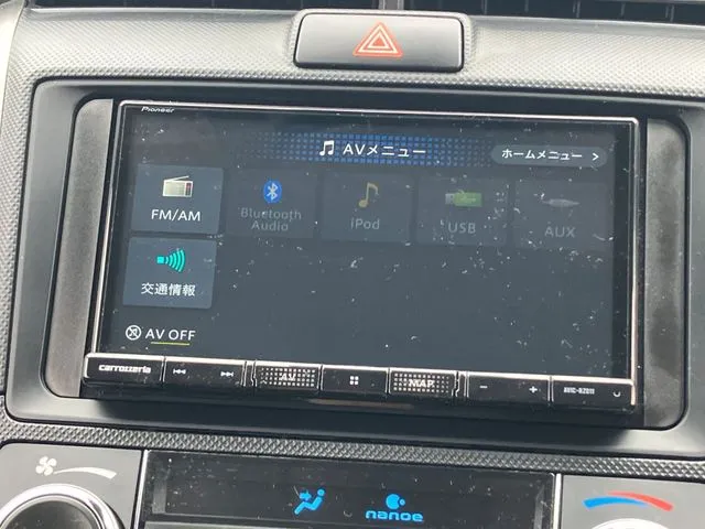 トヨタ　カローラフィールダー　ハイブリッド