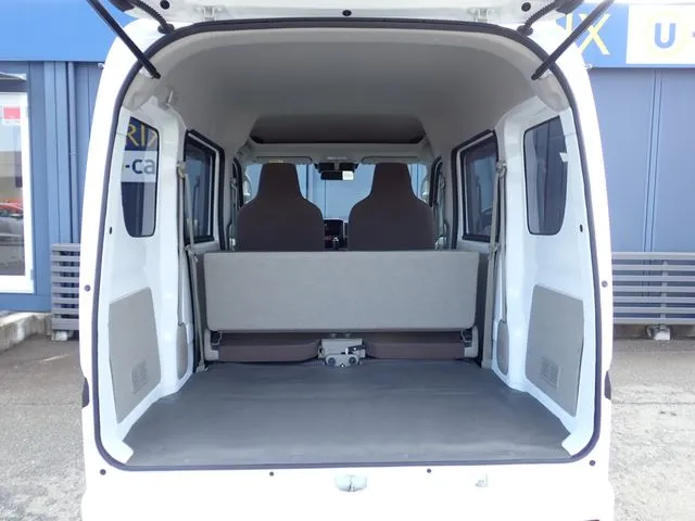 スズキ　エブリイバン