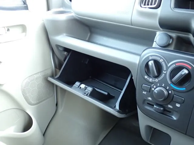 エブリイバン　４ＷＤ（スズキ）の車両写真