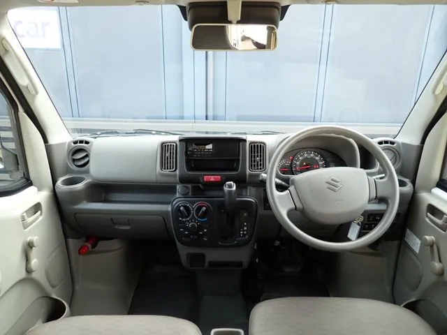 エブリイバン　４ＷＤ（スズキ）の車両写真