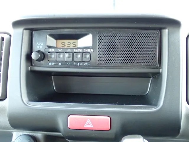 エブリイバン　４ＷＤ（スズキ）の車両写真