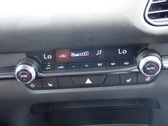 ＣＸ－３０（マツダ）の車両写真