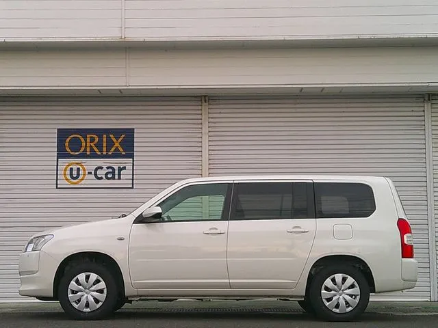 トヨタ　プロボックスバン　４ＷＤ