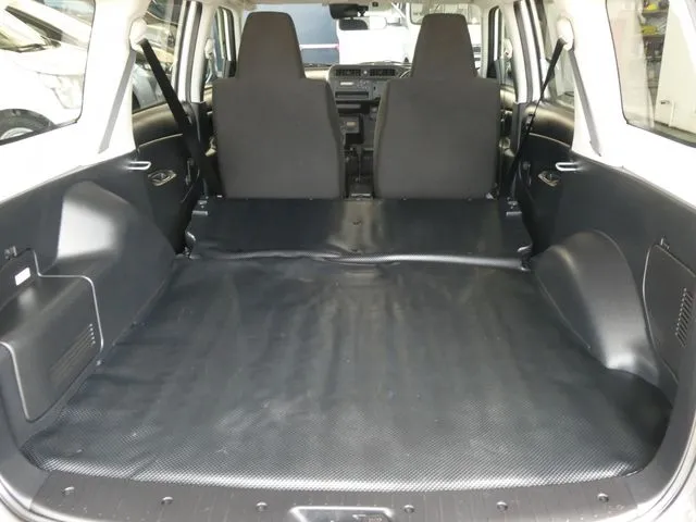 プロボックスバン　ハイブリッド（トヨタ）の車両写真