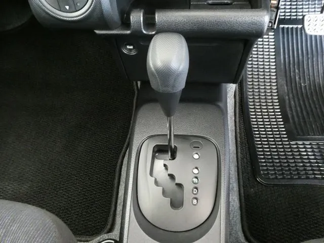 プロボックスバン　ハイブリッド（トヨタ）の車両写真