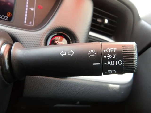 フィット　ｅ：ＨＥＶ（ホンダ）の車両写真