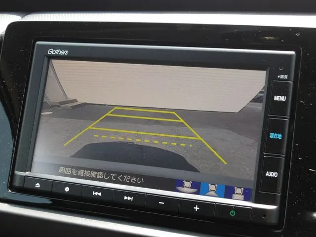 フィット　ｅ：ＨＥＶ（ホンダ）の車両写真